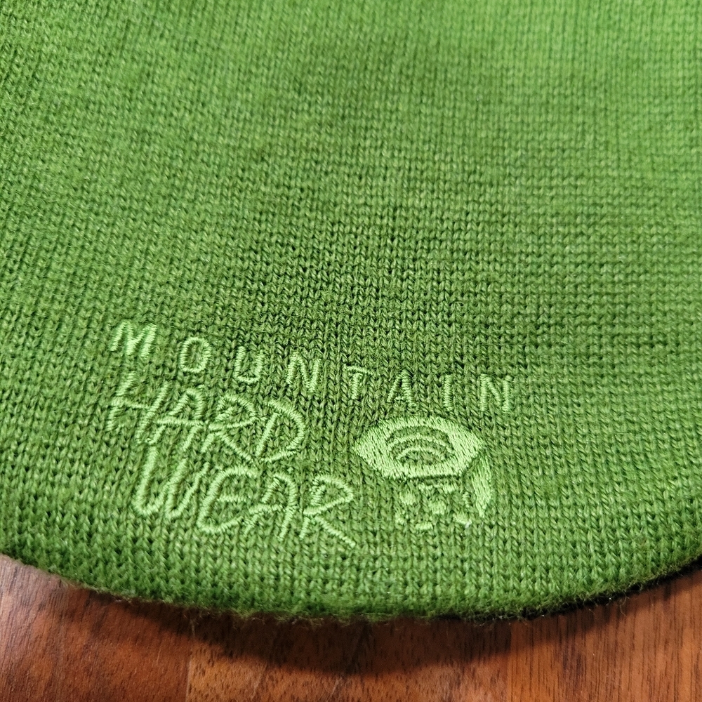 Mountain Hardwear winter Hat - Picture 7 of 9